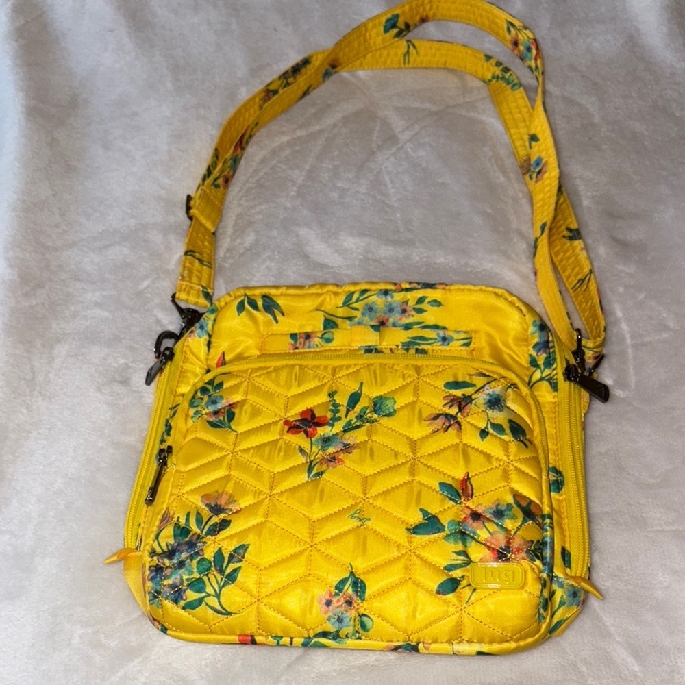 BNWOT Yellow Floral Quilted Ranger Crossbody Bag by LUG